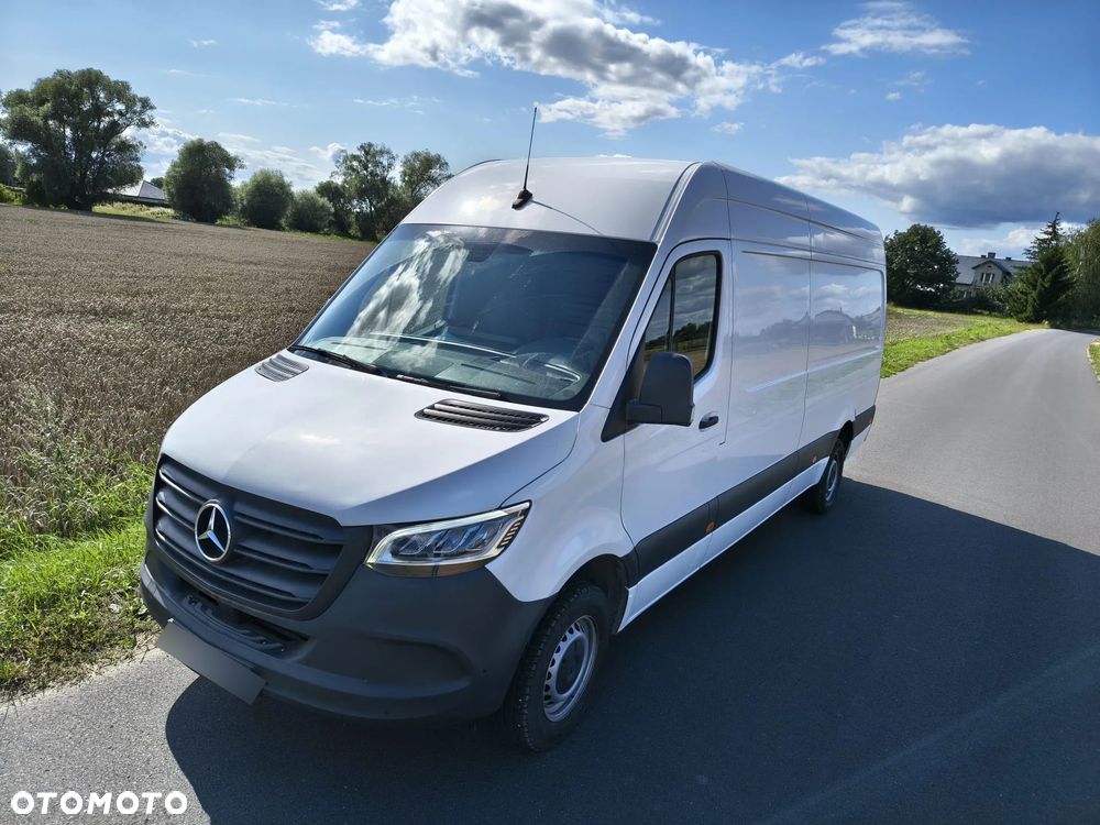 Mercedes-Benz Sprinter - 6