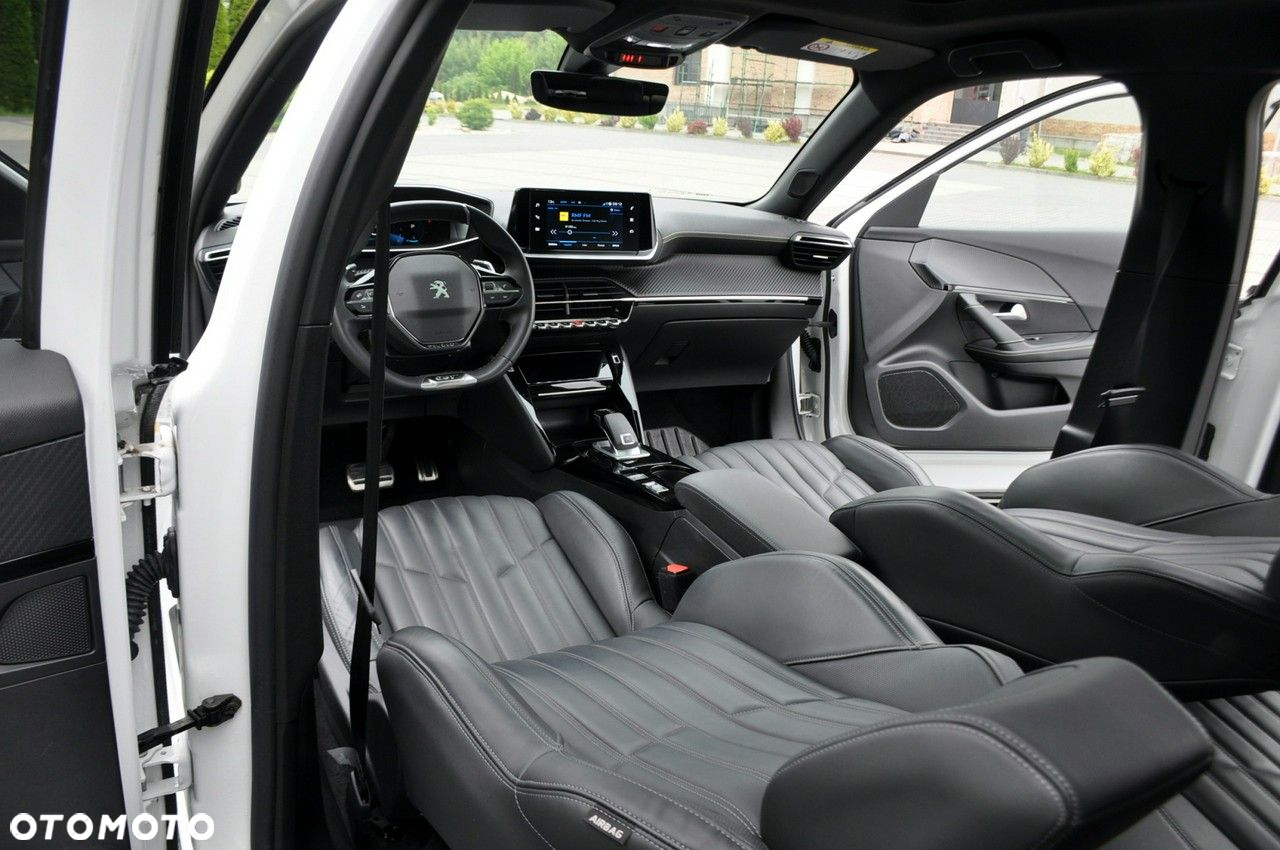 Peugeot 2008 - 28
