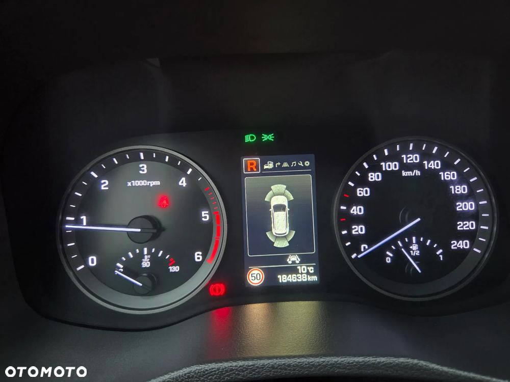 Hyundai Tucson blue 1.7 CRDi 2WD Style - 37