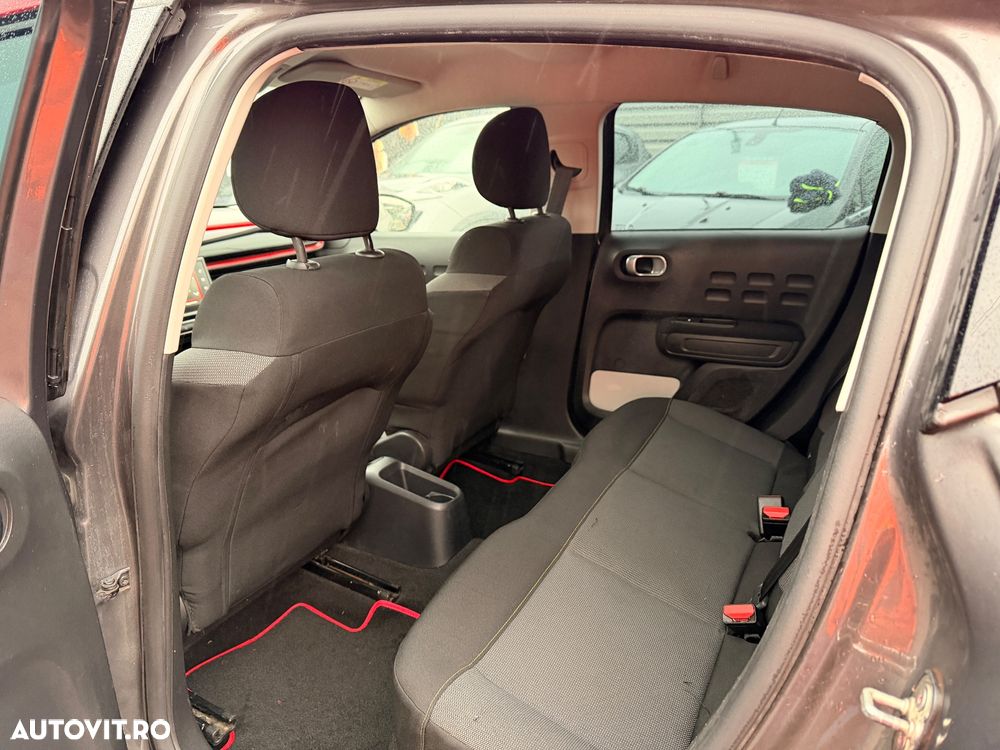 Citroën C3 Pure Tech 82 SHINE - 6