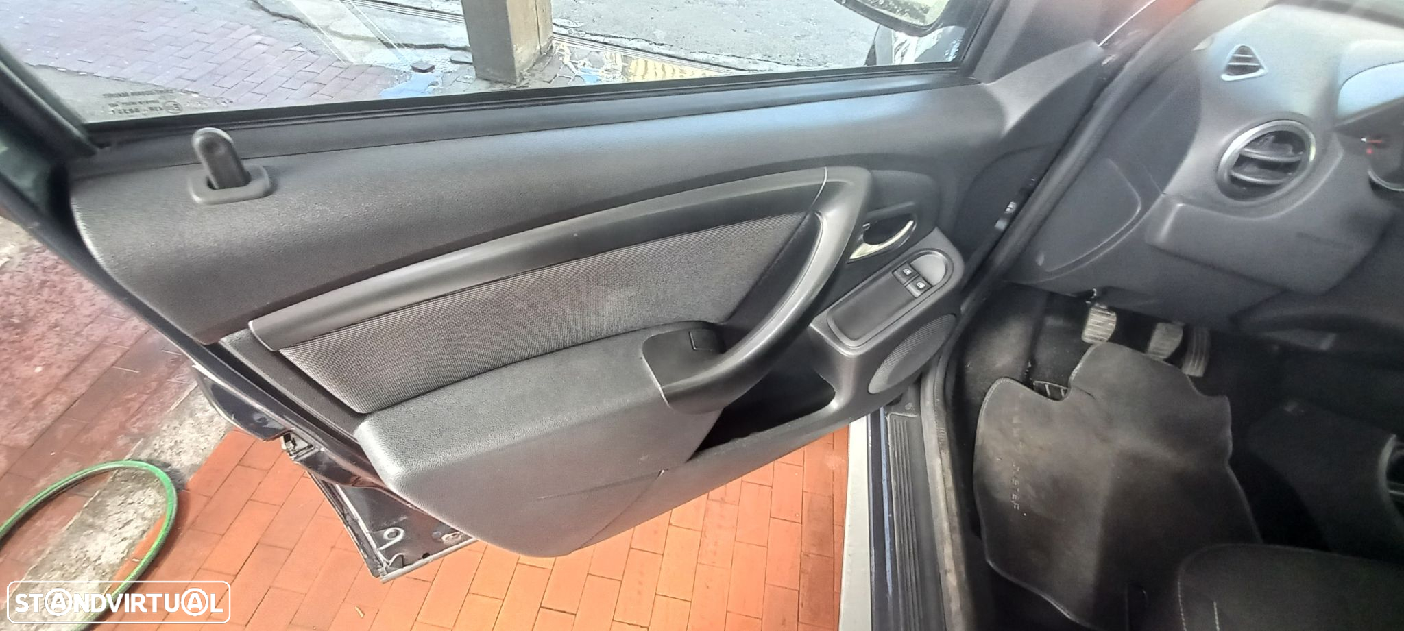 Dacia Duster 1.5 dCi SL Black Shadow - 5