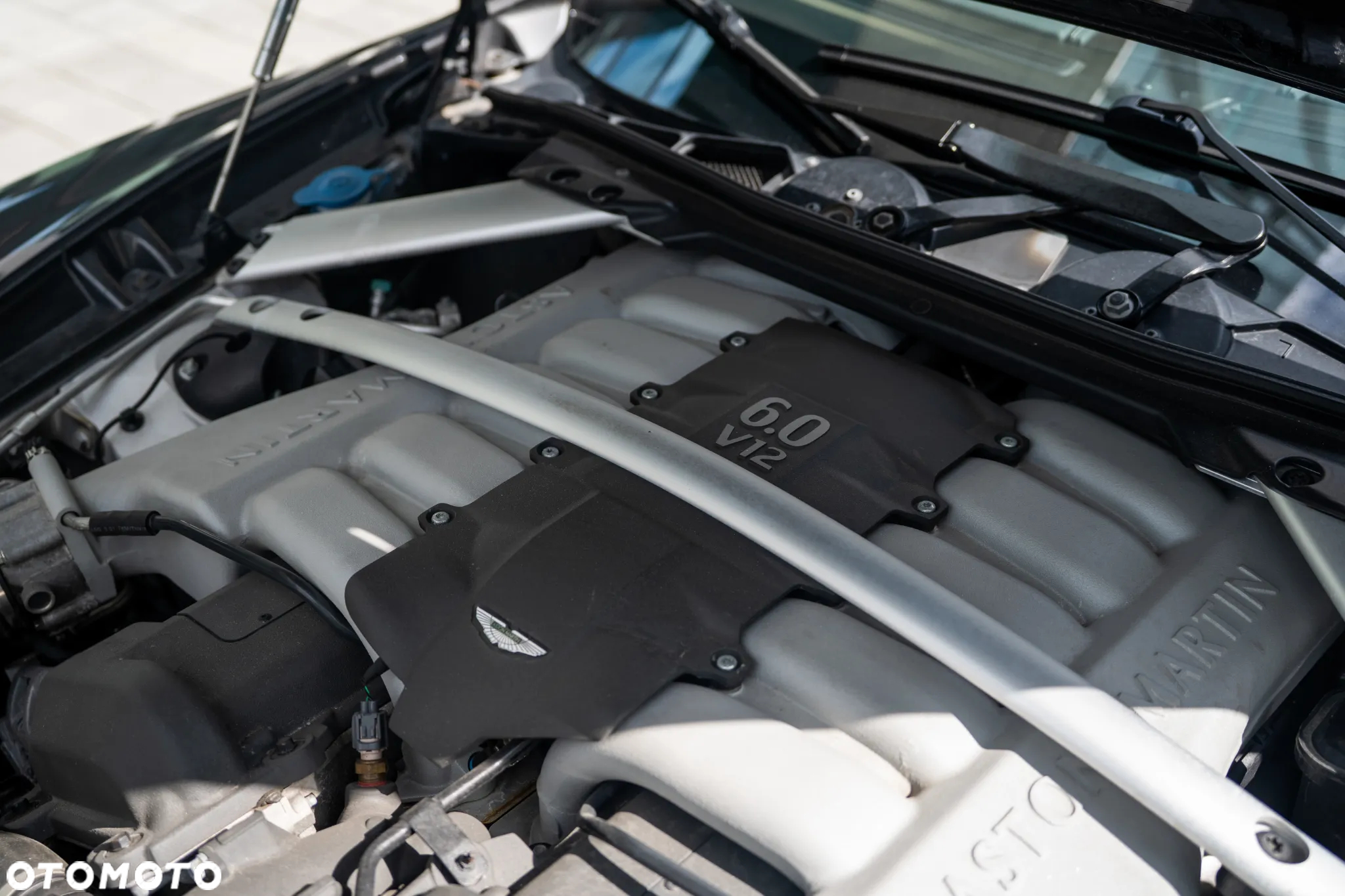 Aston Martin Rapide Touchtronic II - 38
