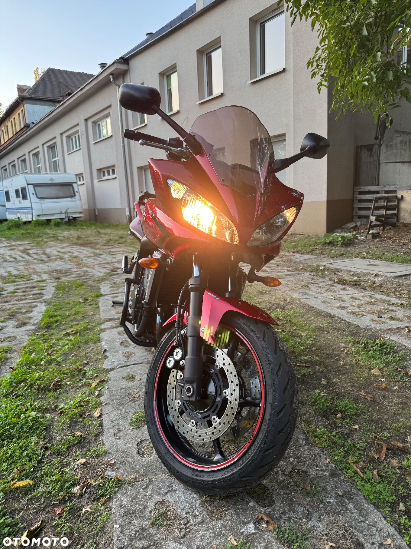 Yamaha FZ6 - 13
