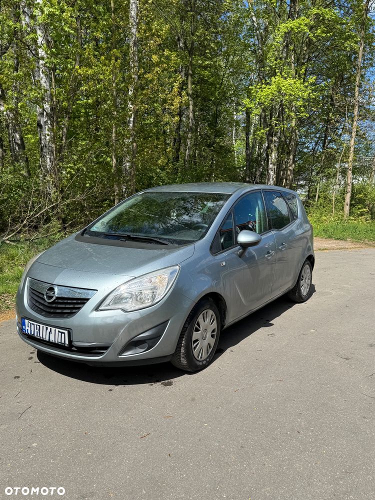 Opel Meriva - 12