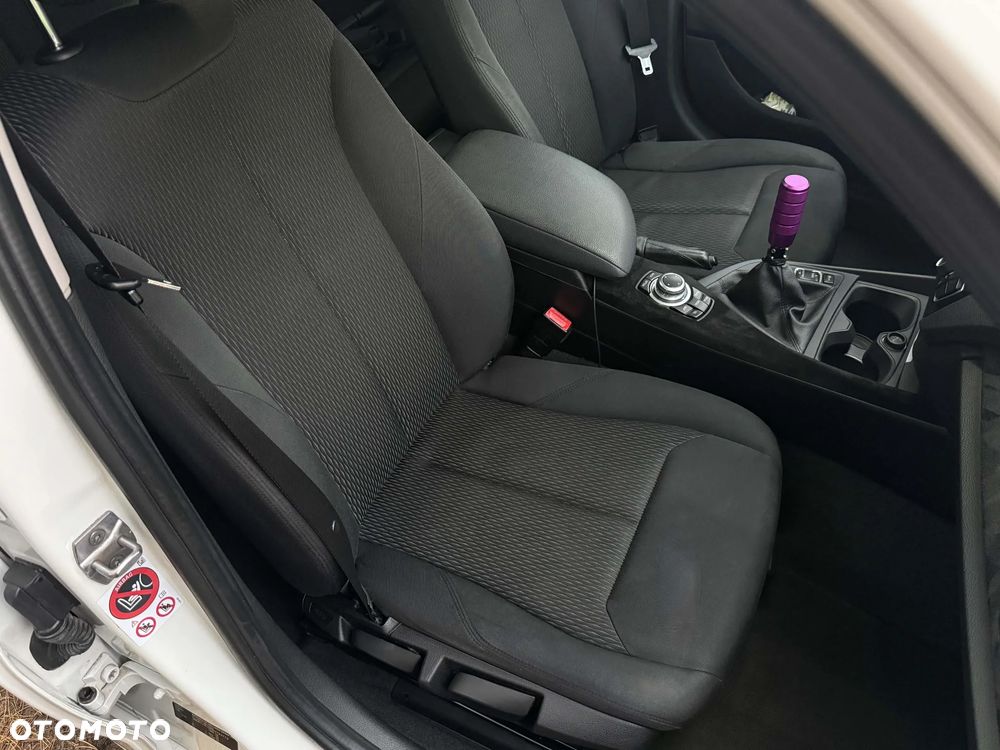 BMW Seria 1 114d - 21