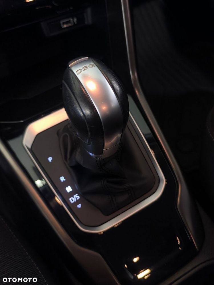 Volkswagen T-Roc 1.5 TSI ACT Advance DSG - 17