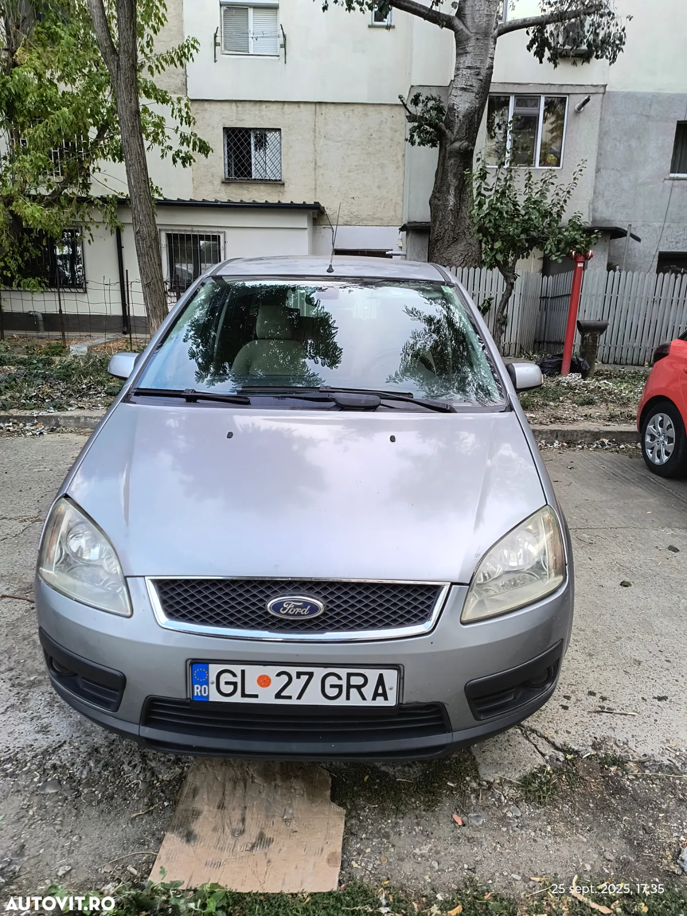 Ford C-Max 1.6 TDCi DPF Ghia - 14