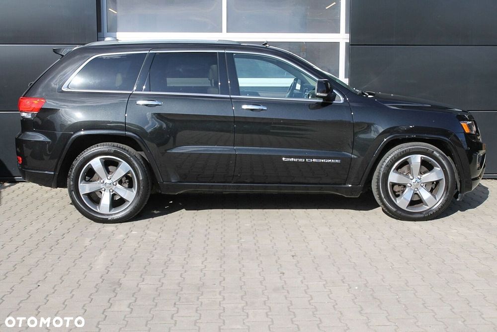 Jeep Grand Cherokee - 13