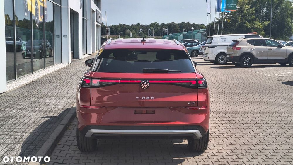Volkswagen T-Roc - 8
