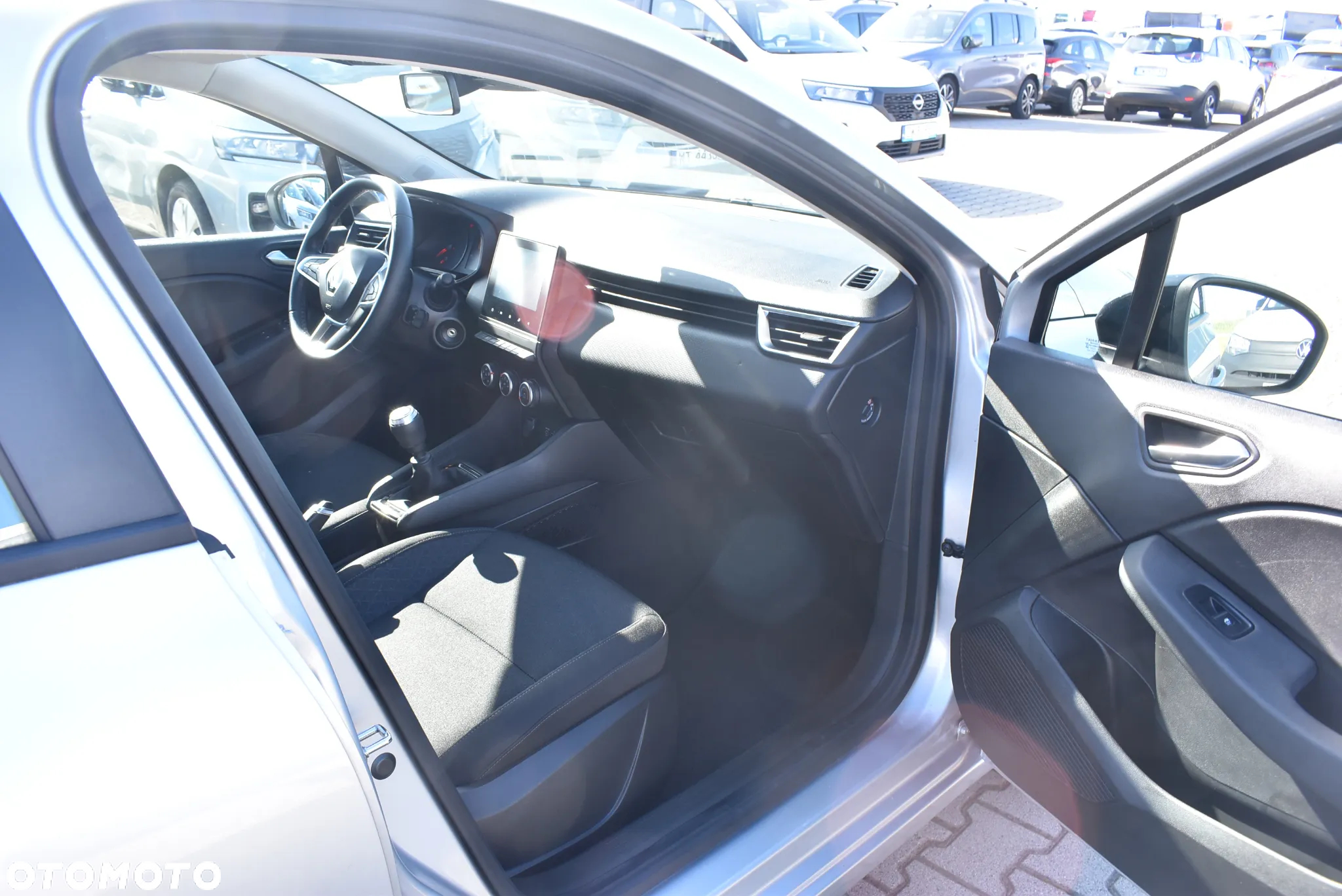 Renault Clio 1.0 TCe Equilibre - 16