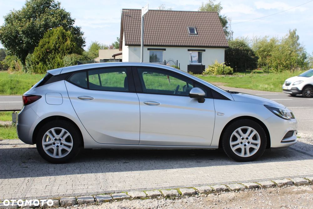 Opel Astra 1.6 D (CDTI) Dynamic - 5