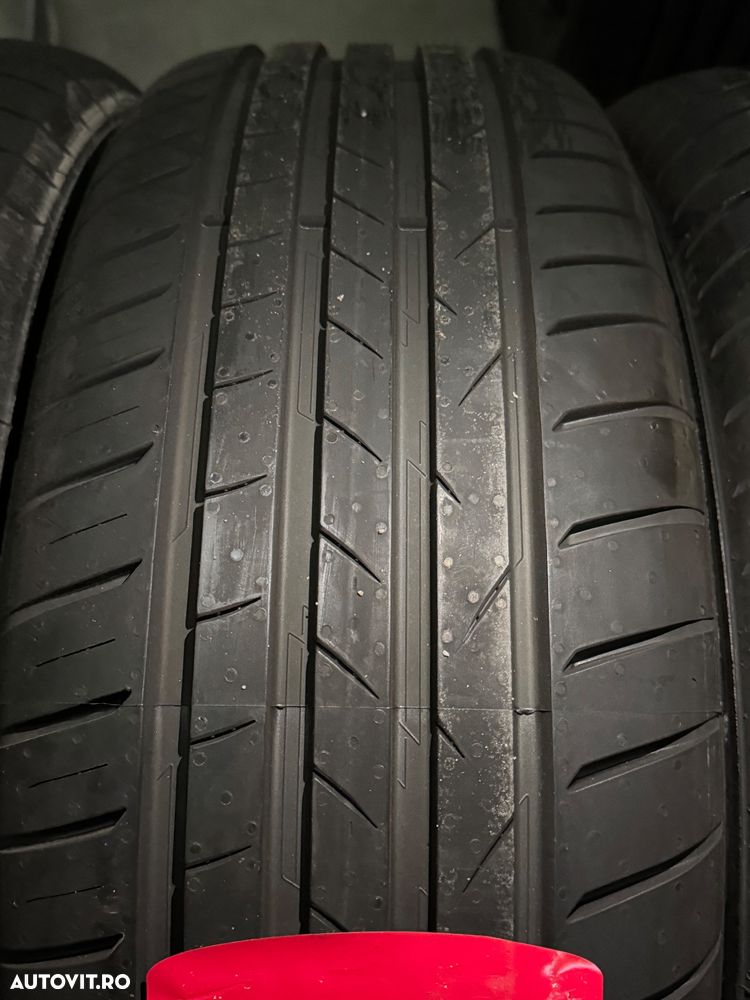 Vând 4 anvelope 205/60/16 vredestein de vară noi - 3