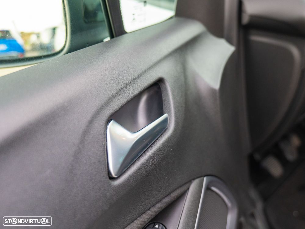 Opel Crossland 1.2 T Design & Tech - 14