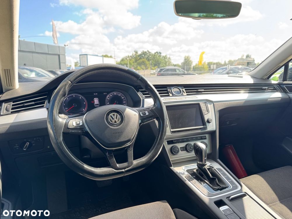 Volkswagen Passat Variant 2.0 TDI DSG (BlueMotion Technology) Comfortline - 15