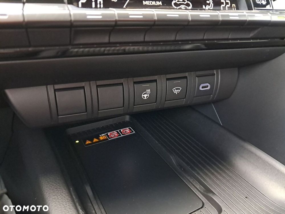 Toyota C-HR 1.8 Hybrid Style - 23
