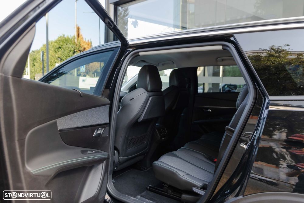 Peugeot 5008 1.2 PureTech Allure EAT8 - 13