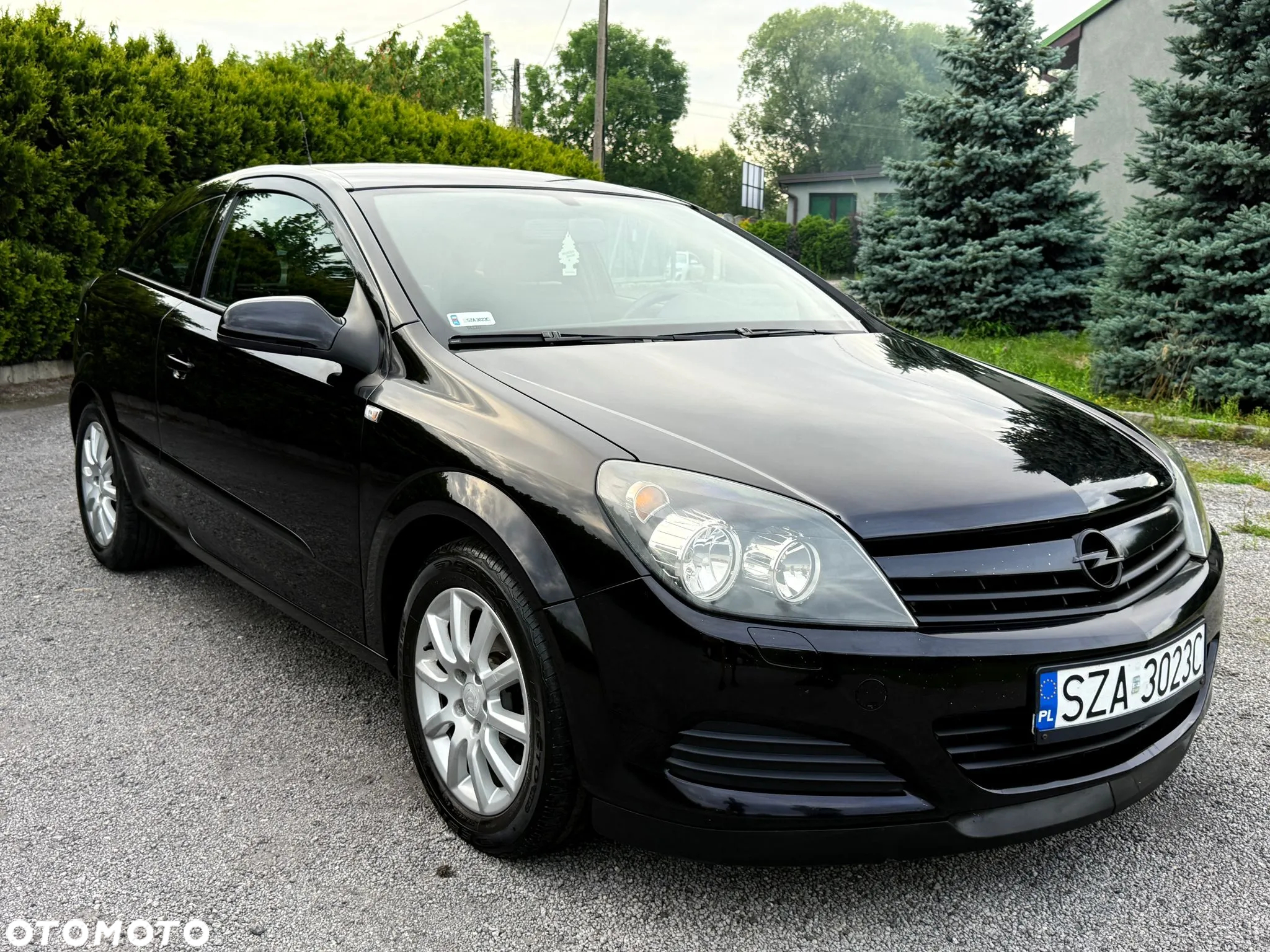 Opel Astra GTC 1.8 - 2