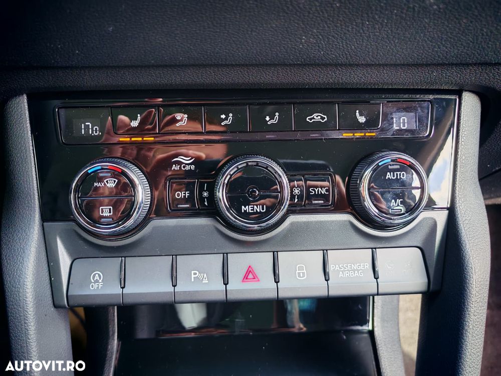 Skoda Karoq 1.5 TSI DSG Selection - 17