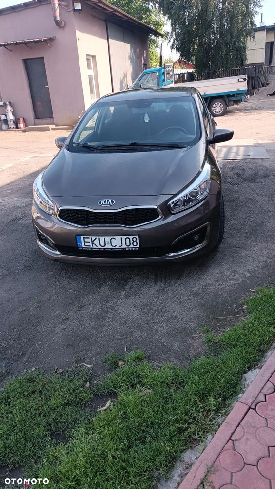 Kia Ceed 1.4 M - 12