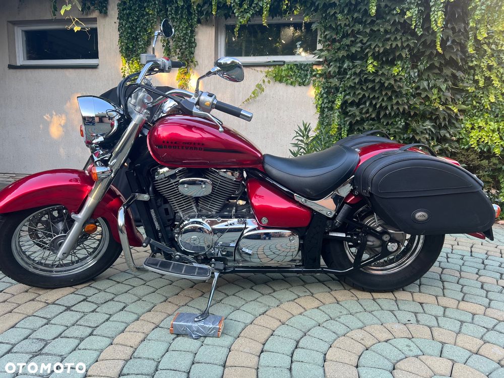 Suzuki VL 800 Volusia - Boulevard C50 - 1