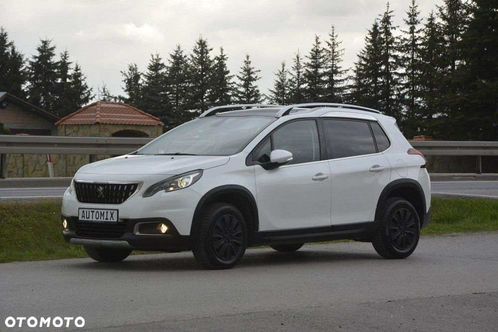 Peugeot 2008 1.6 BlueHDi Allure S&S - 3