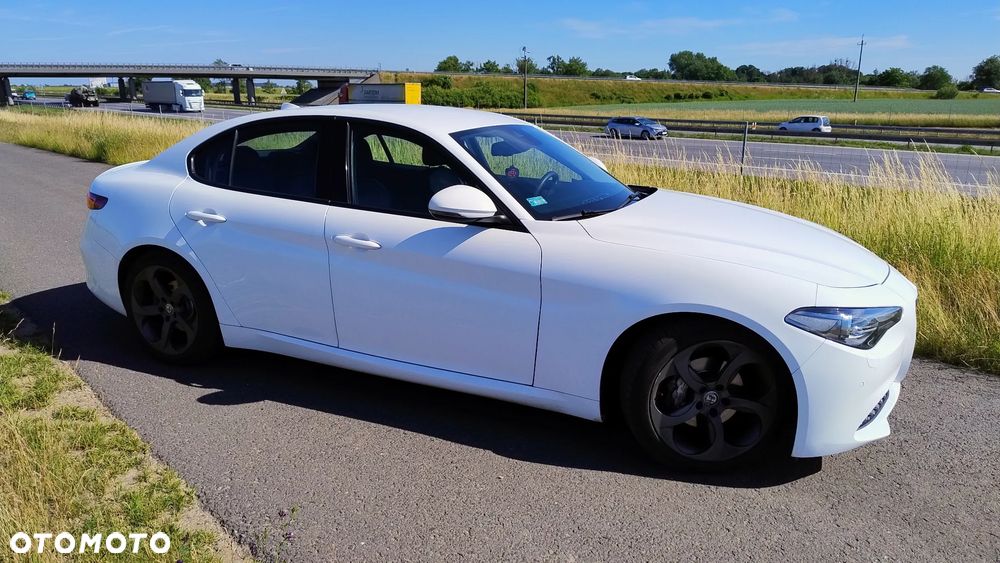 Alfa Romeo Giulia 2.0 Turbo Super - 4