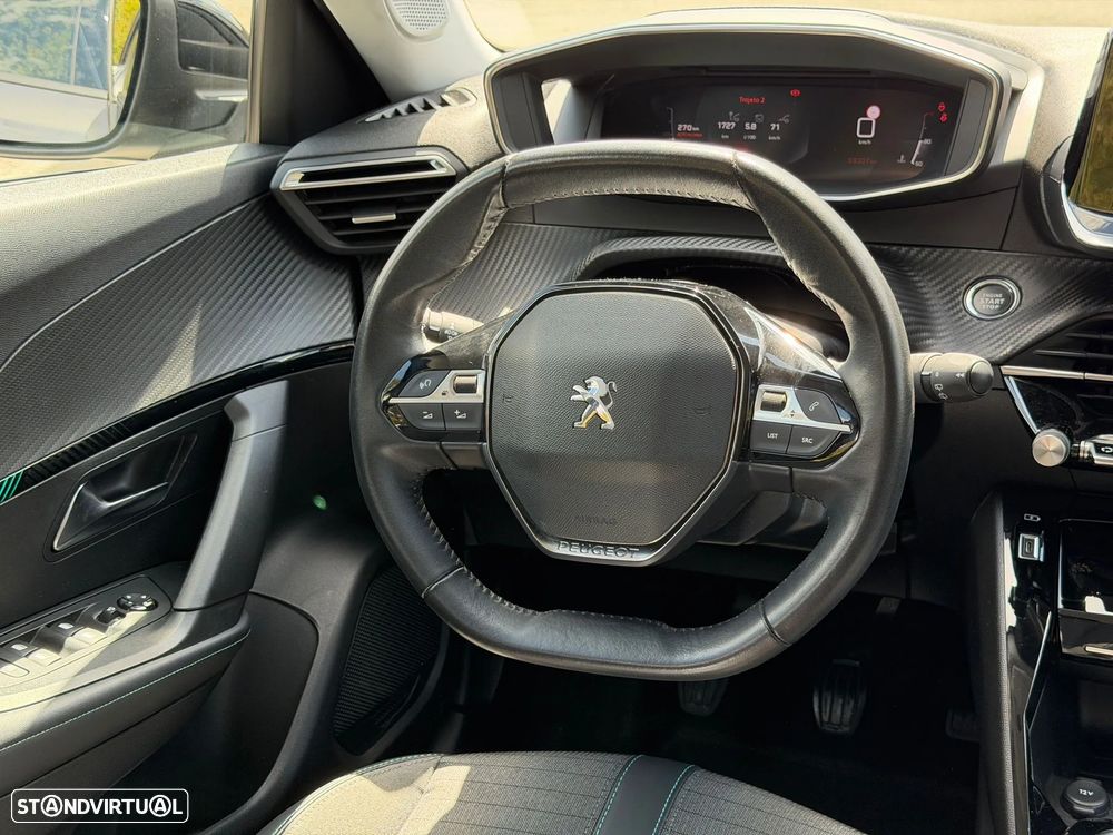 Peugeot 2008 1.5 BlueHDi Allure Pack - 14