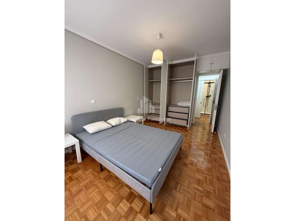 Quarto ou Suite para Arrendamento em Santa Maria da Feira