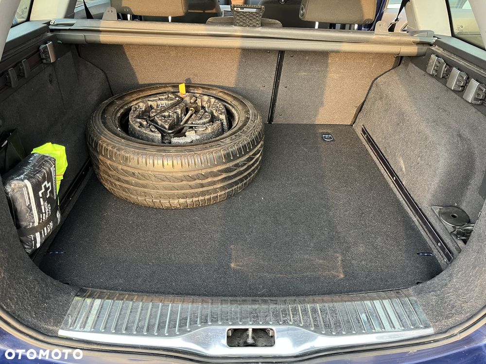 Opel Astra 1.6 Sport - 9