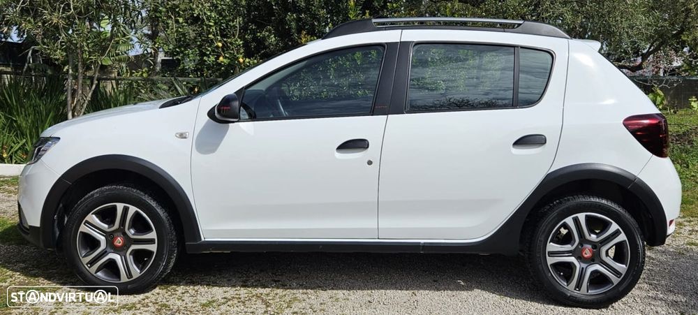 Dacia Sandero 0.9 TCe SL Adventure Bi-Fuel - 4