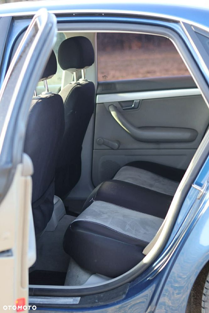 Audi A4 Limousine - 9