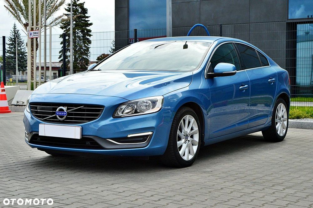 Volvo S60 - 16