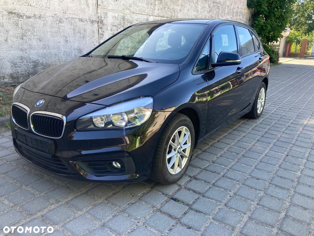 BMW Seria 2 218i - 4