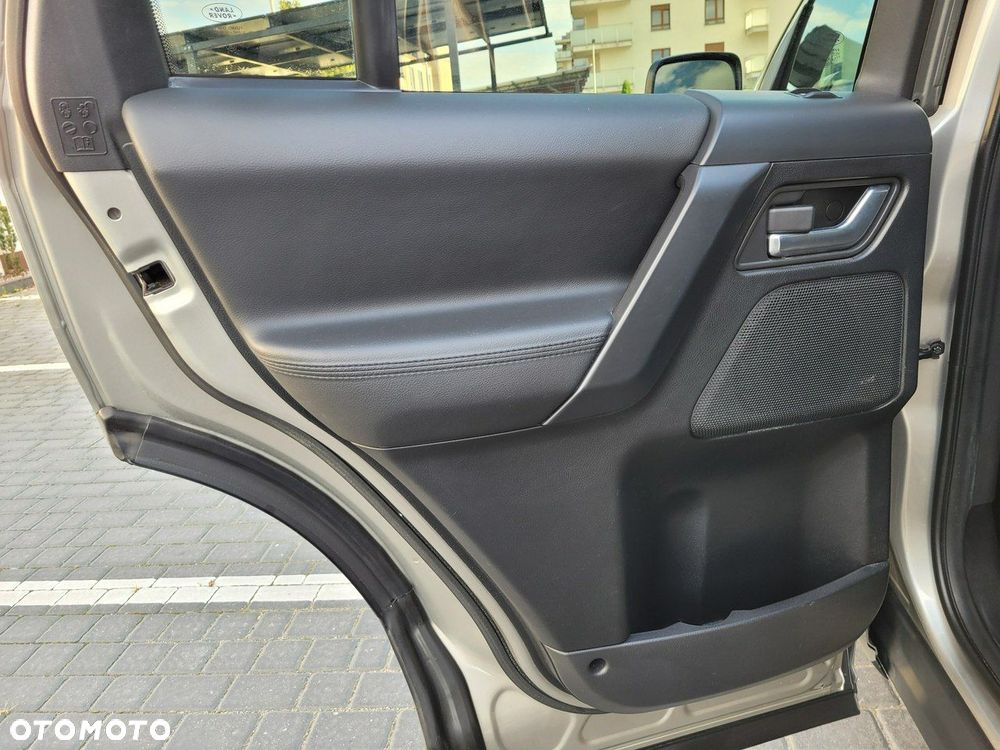 Land Rover Freelander - 16