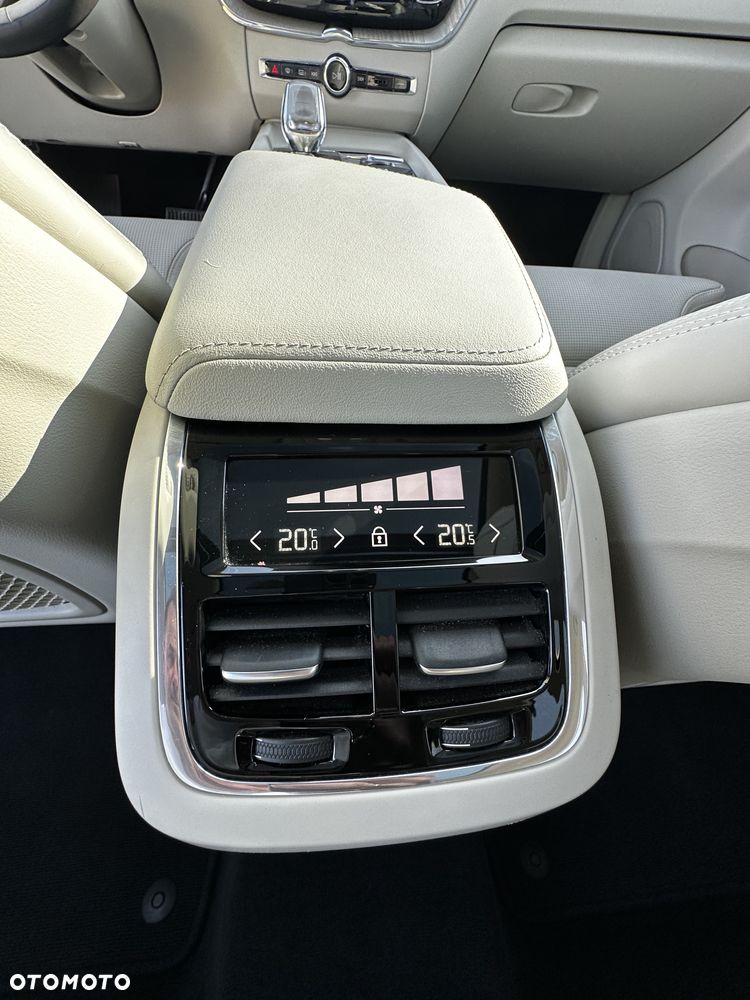 Volvo XC 60 B5 B Geartronic Inscription - 23