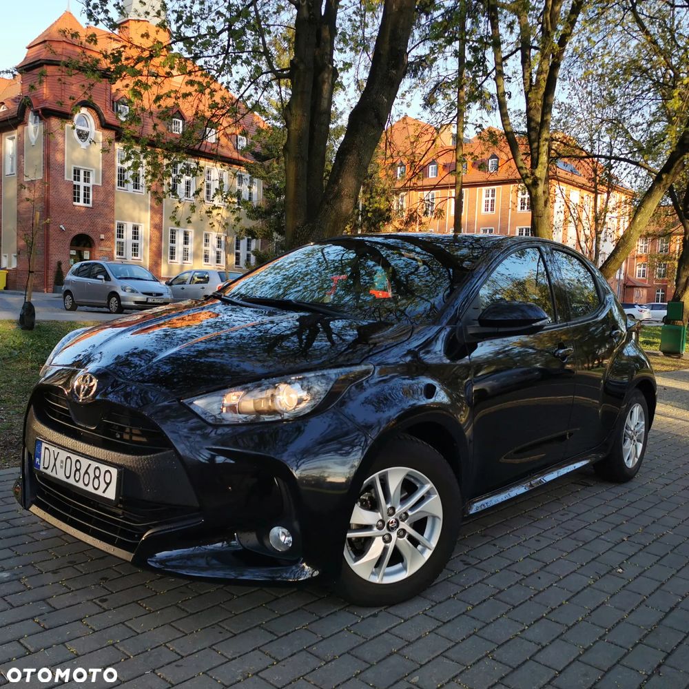 Toyota Yaris 1.5 Comfort - 1