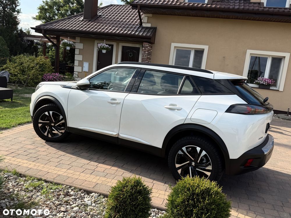 Peugeot 2008 BlueHDi 100 Allure - 24