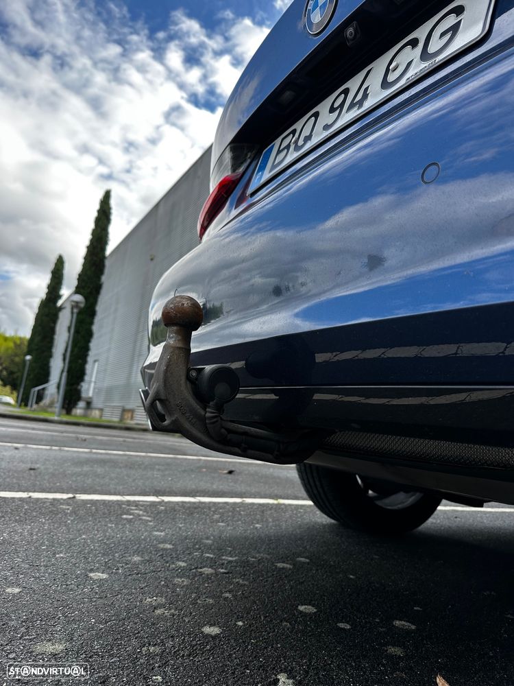 BMW 330 e Touring Line Sport Auto - 3