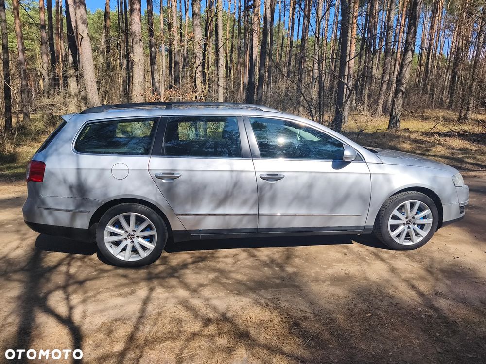 Volkswagen Passat 2.0 TDI DPF Individual - 17