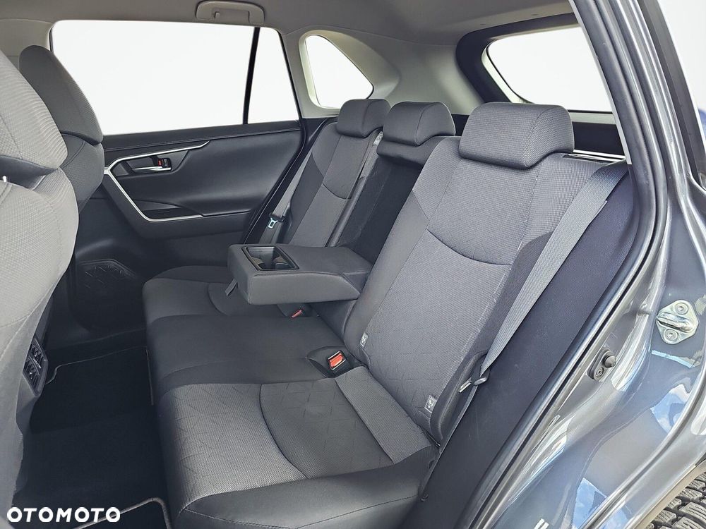 Toyota RAV4 - 30
