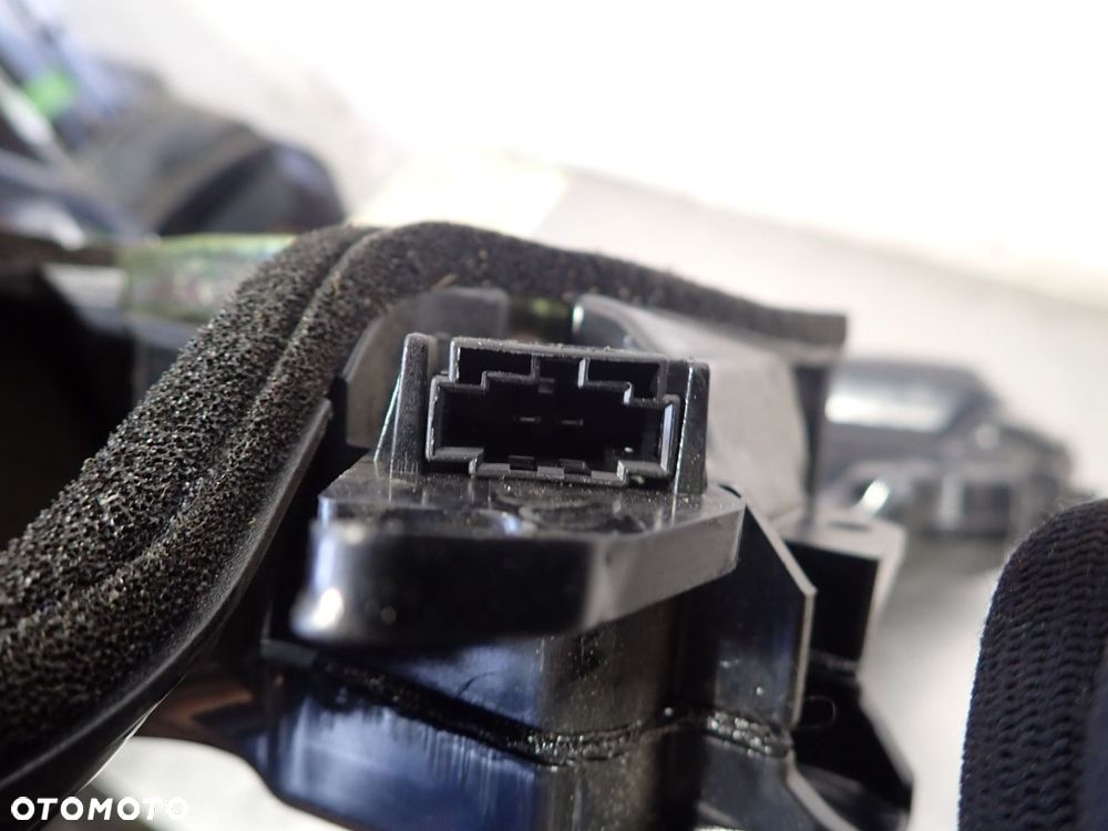 GŁOŚNIK LEWY BOSE AUDI A6 C6 4F0035381C - 5