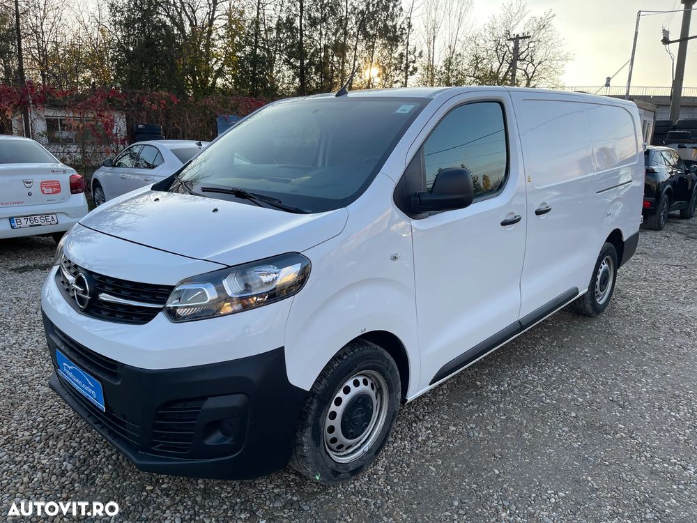 Opel Vivaro - 1