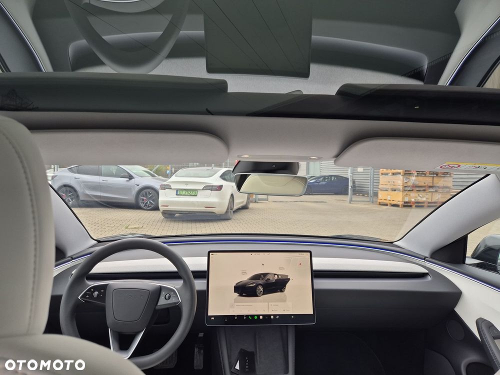 Tesla Model 3 Long Range AWD - 16