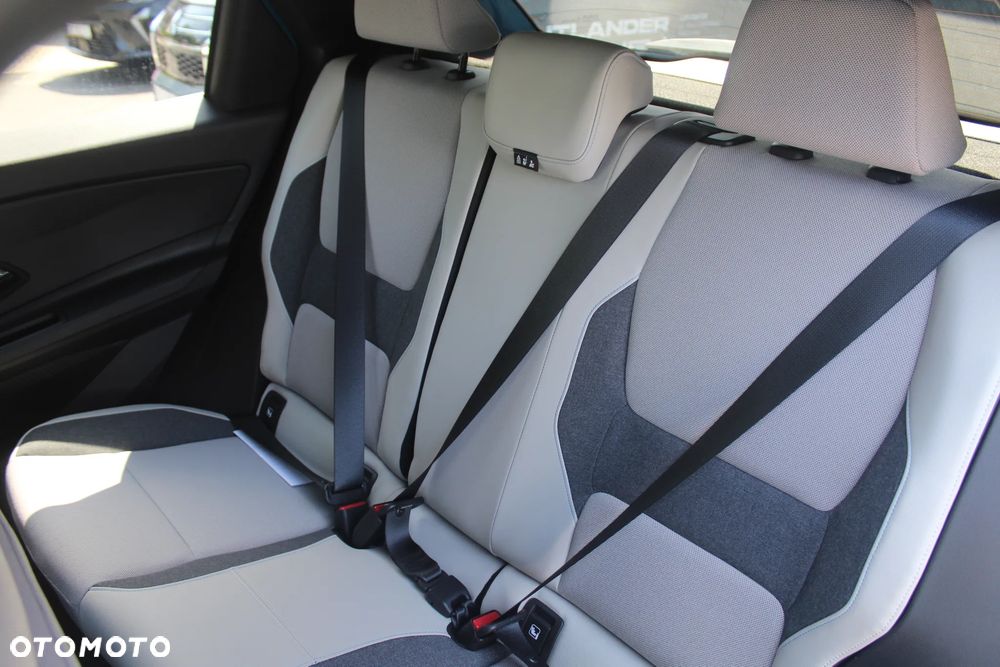 Nissan Micra 52kWh Evolve Plus - 10