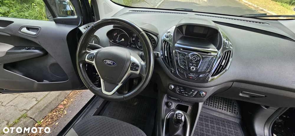 Ford Tourneo Courier 1.0 EcoBoost S&S Ambiente - 20