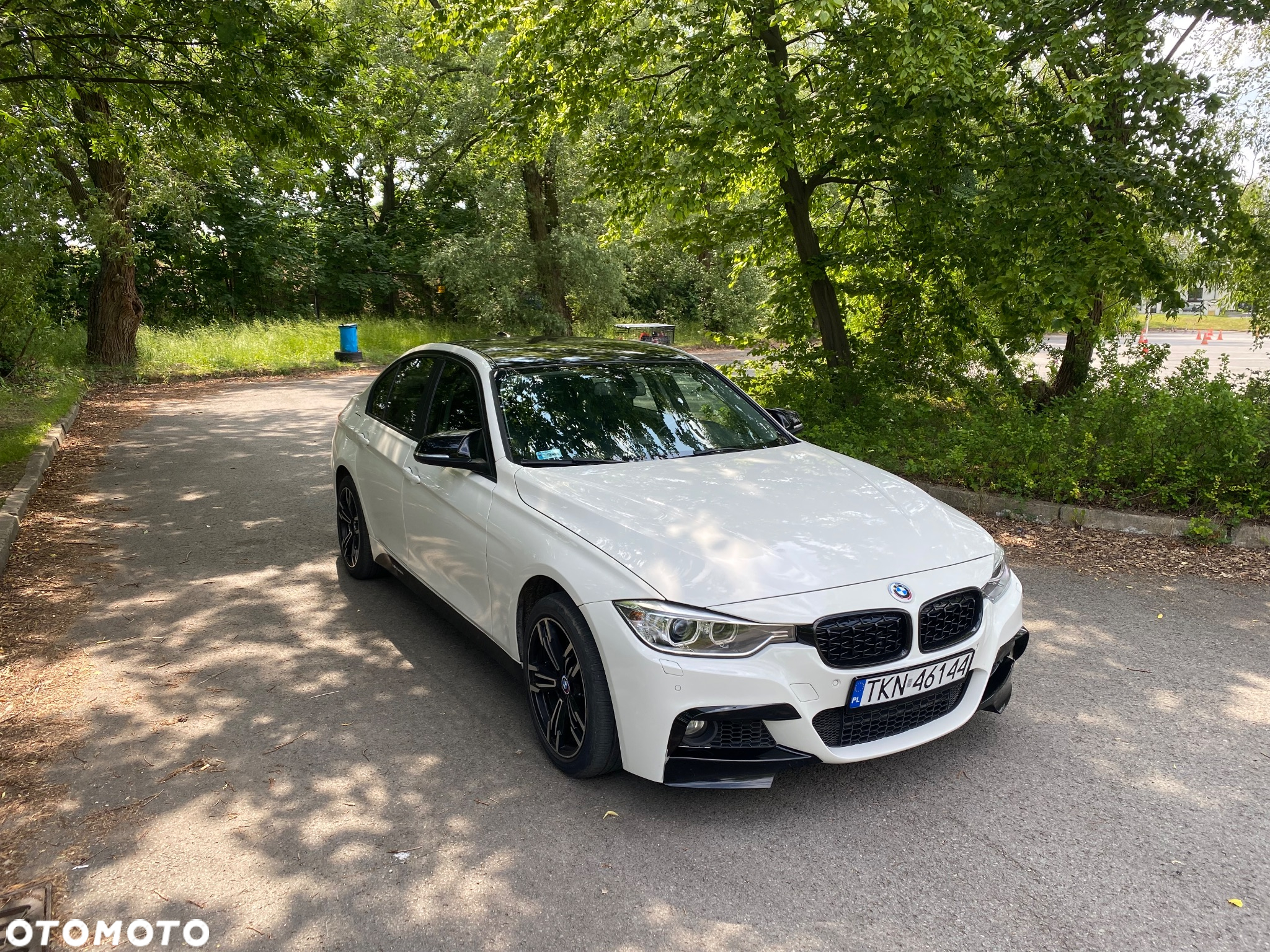BMW Seria 3 320d Touring Luxury Line - 2
