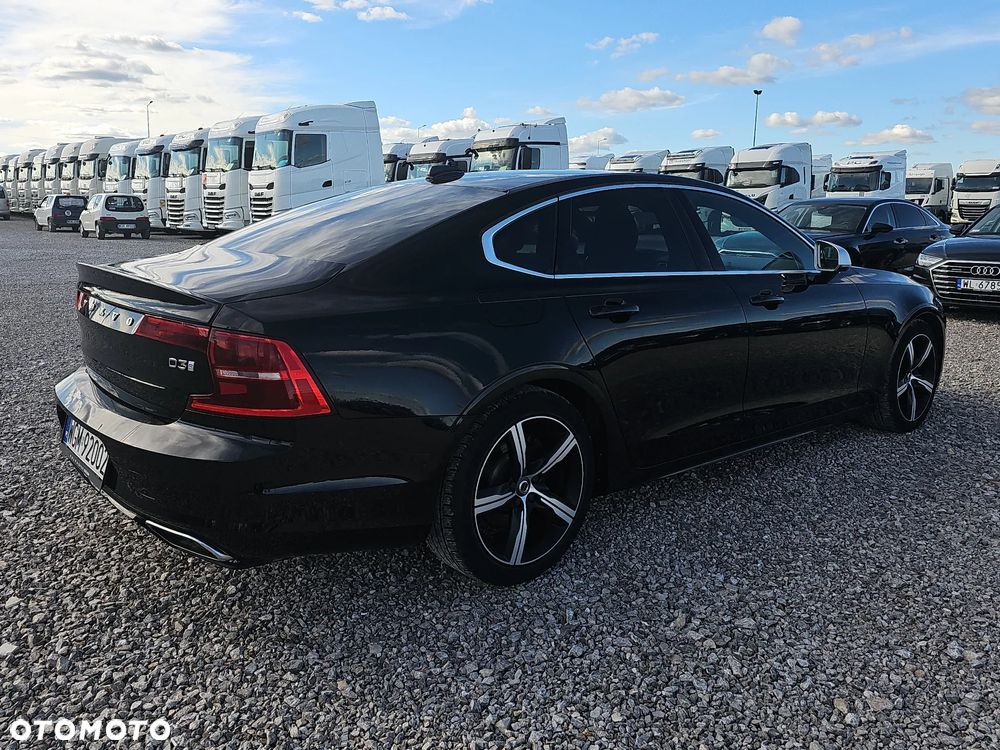 Volvo S90 D3 R-Design - 5