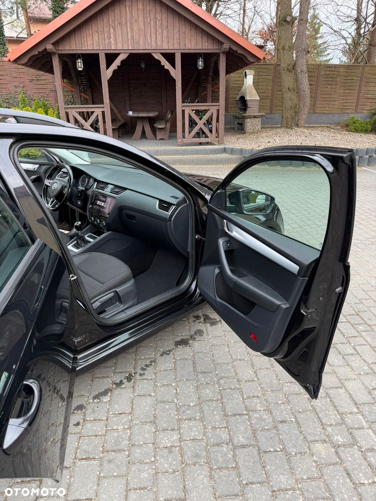Skoda Octavia - 25