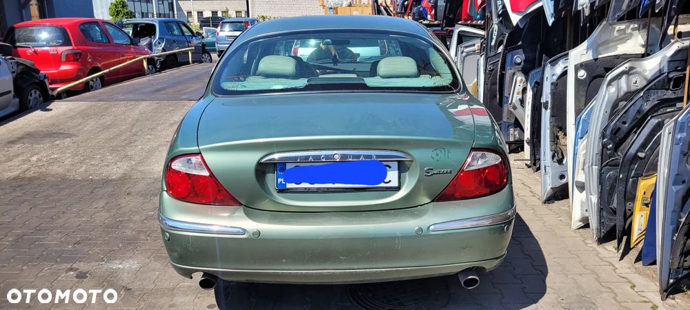 Jaguar S-Type 3,0 na części - 9