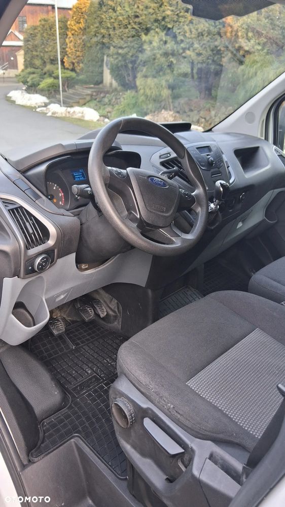 Ford Transit Custom - 9